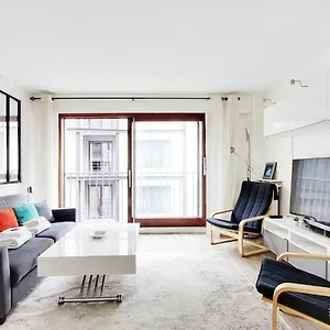 Apartment Cmg - Longchamp 16eme, Paris