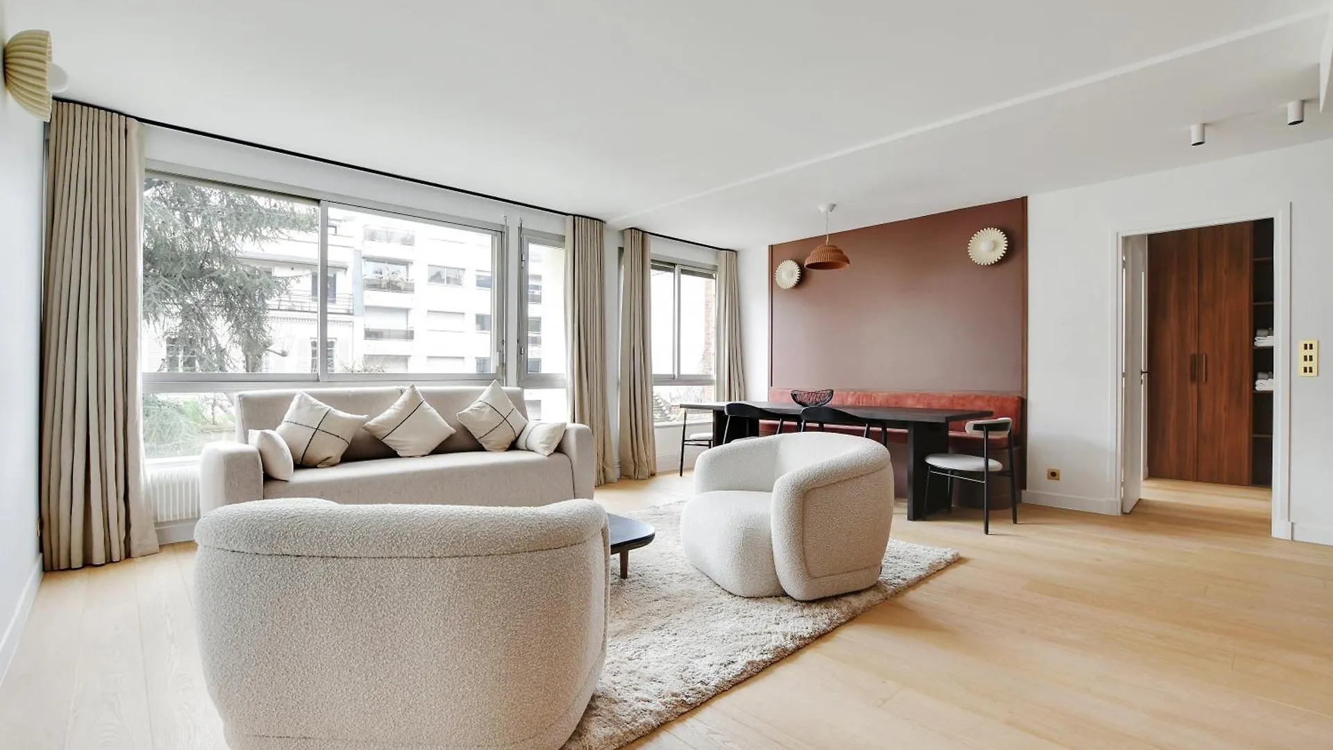 Pick A Flat'S Apartments In Tour Eiffel - Rue De L'Amiral Hamelin Paris