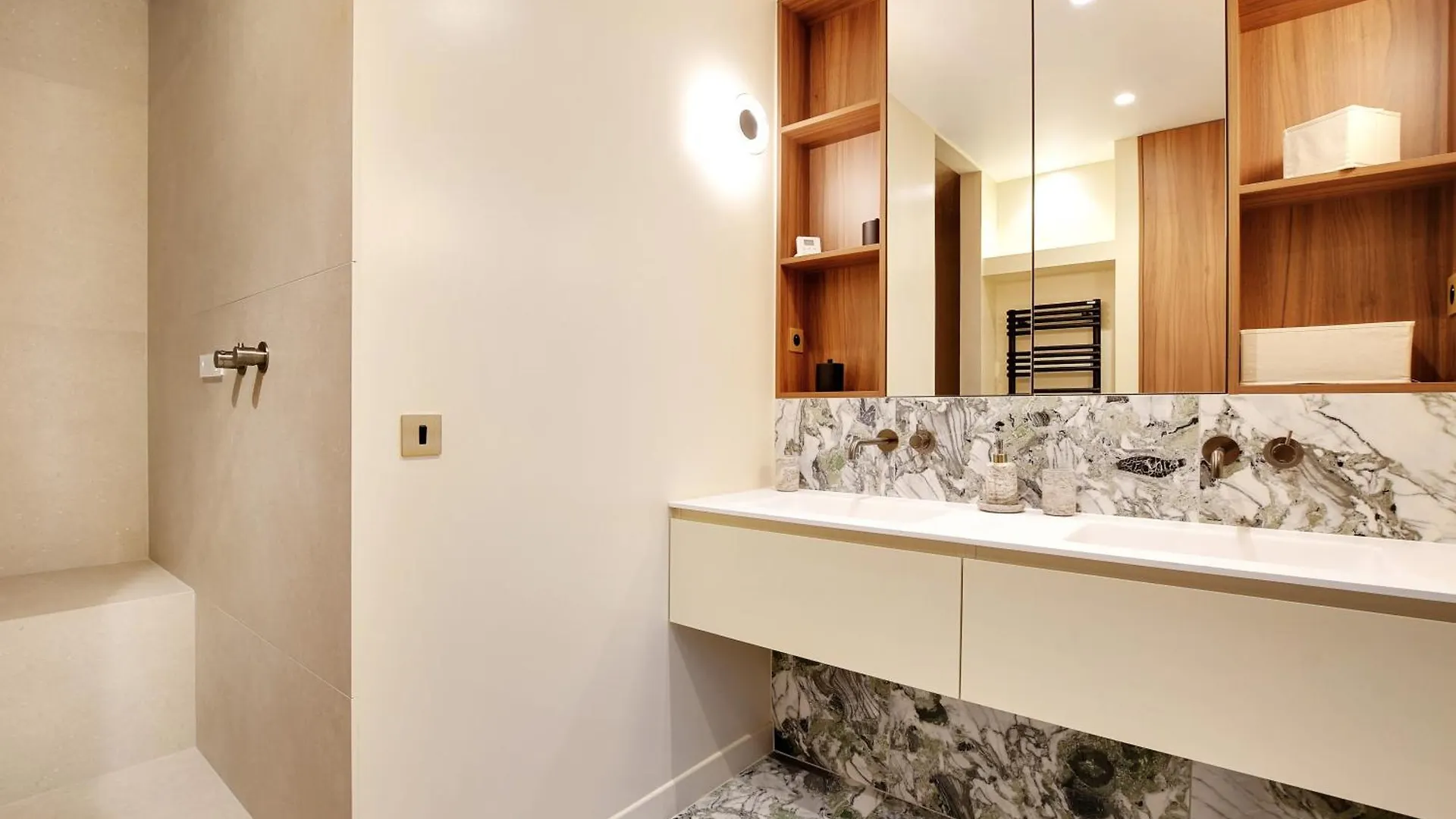 Pick A Flat'S Apartments In Tour Eiffel - Rue De L'Amiral Hamelin Paris