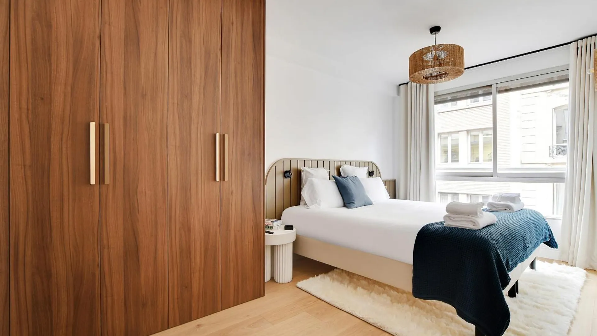 Pick A Flat'S Apartments In Tour Eiffel - Rue De L'Amiral Hamelin Paris France
