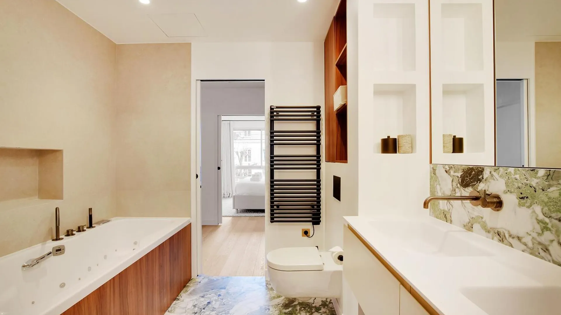 Pick A Flat'S Apartments In Tour Eiffel - Rue De L'Amiral Hamelin Paris