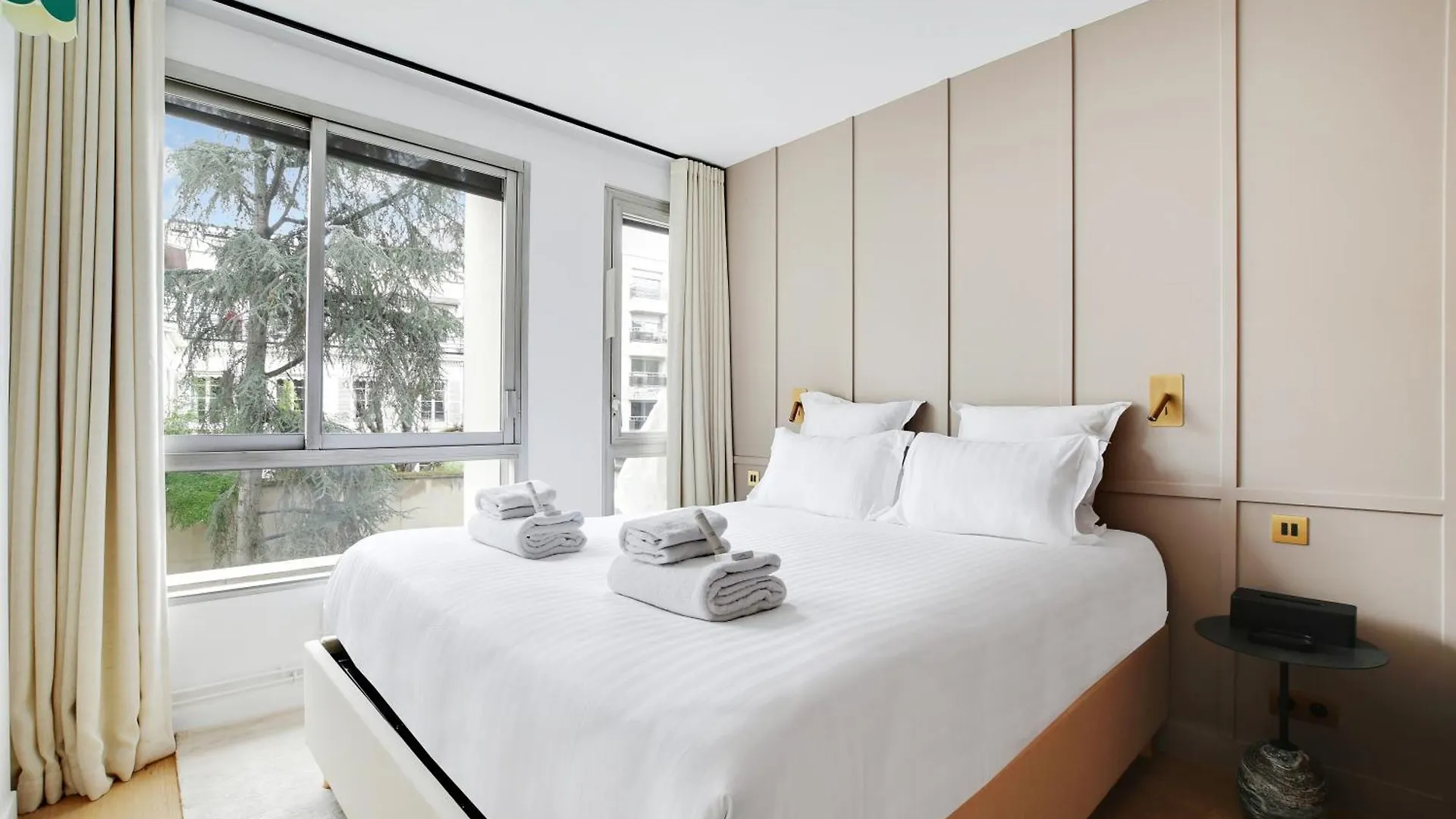 Pick A Flat'S Apartments In Tour Eiffel - Rue De L'Amiral Hamelin Paris